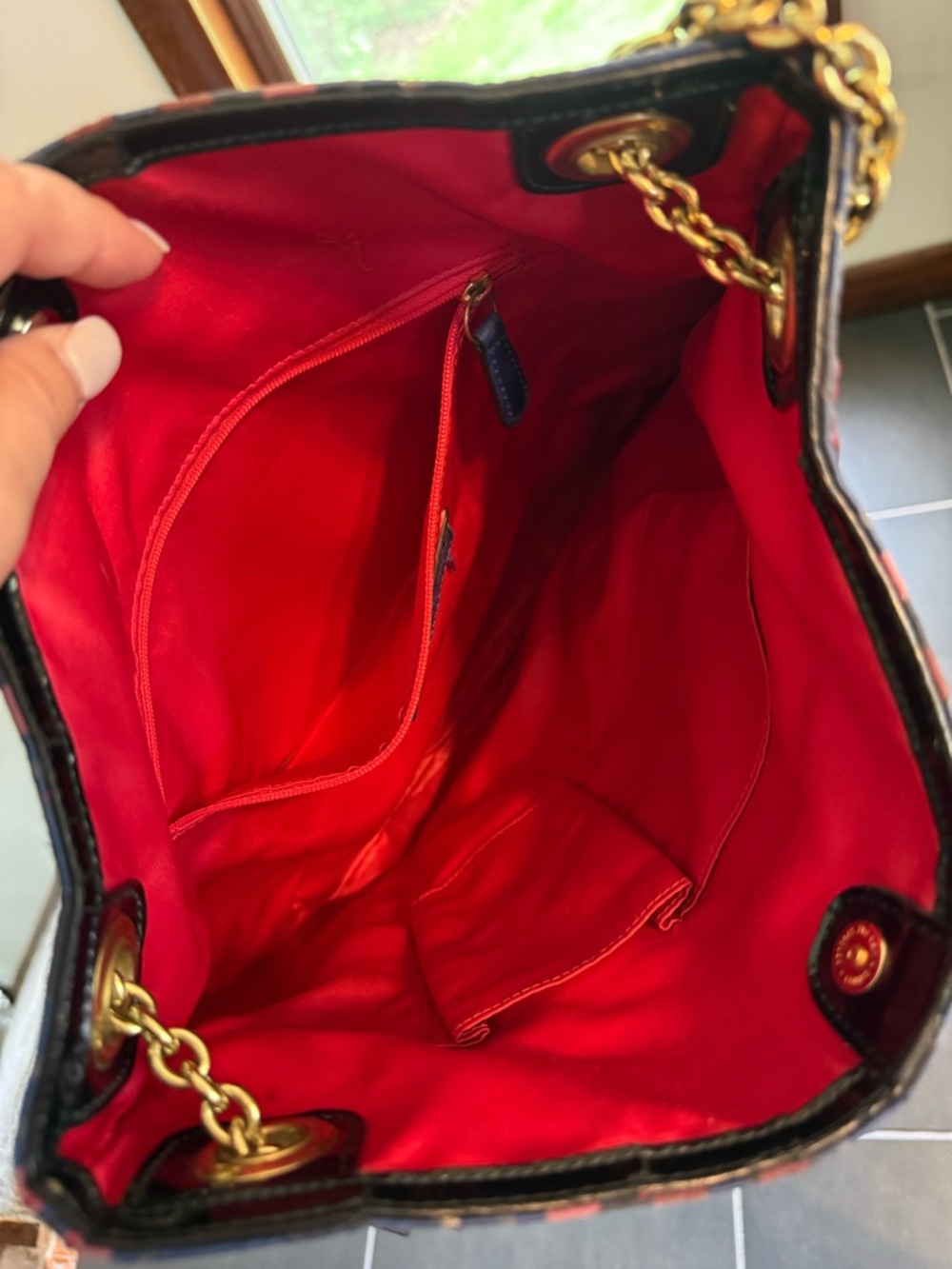 Coach Poppy Navy&Pink Plaid Signature Tote w/black patent Handles on a goldchain - Picture 9 of 13
